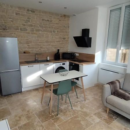 Appartement Lumineux En Rdc Bourgoin-Jallieu Bagian luar foto